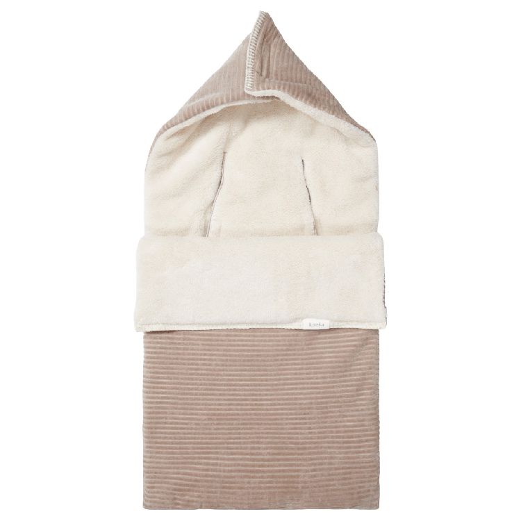 Voetenzak Koeka, geschikt voor autostoel groep 0+ | Vik clay auto